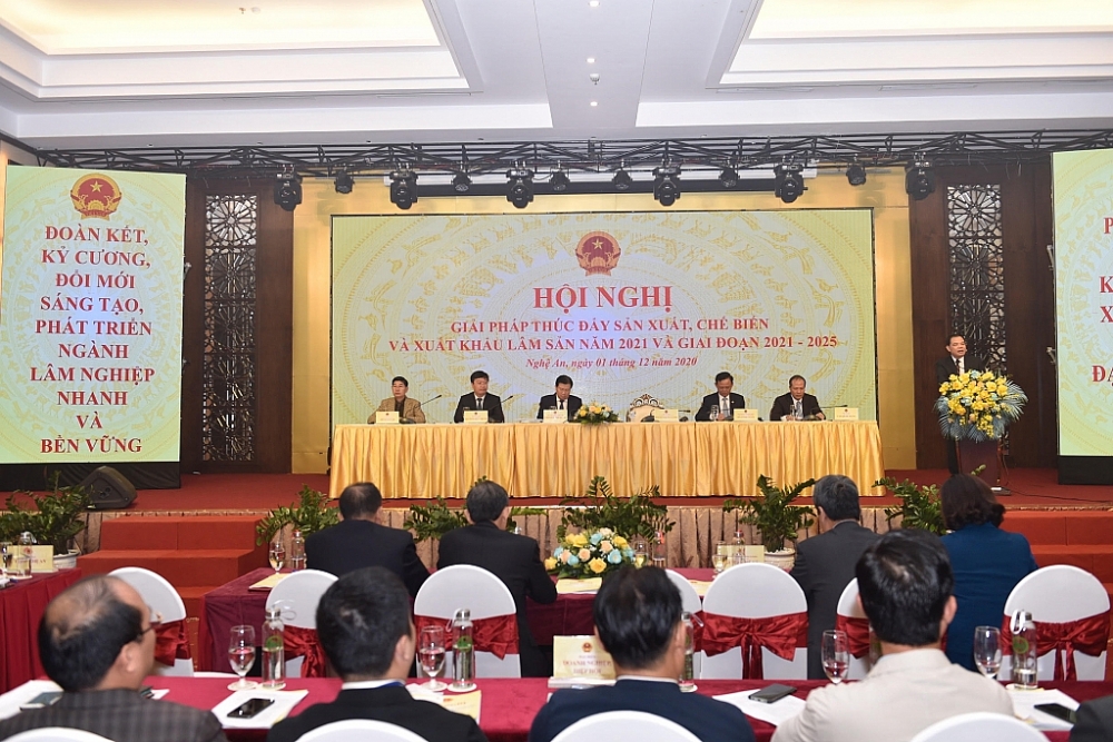 “Nhắm” đích 20 tỷ USD, gỗ Việt vẫn thấp thỏm lo gian lận thương mại 