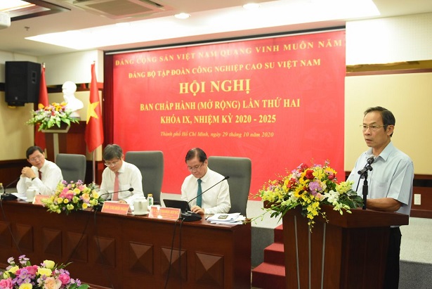 Đẩy mạnh thi đua nước rút hoàn thành nhiệm vụ năm 2020