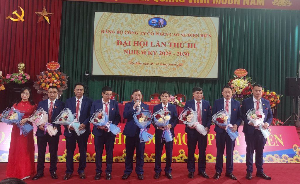 Đảng bộ Cao su Điện Biên tổ chức thành công Đại hội điểm