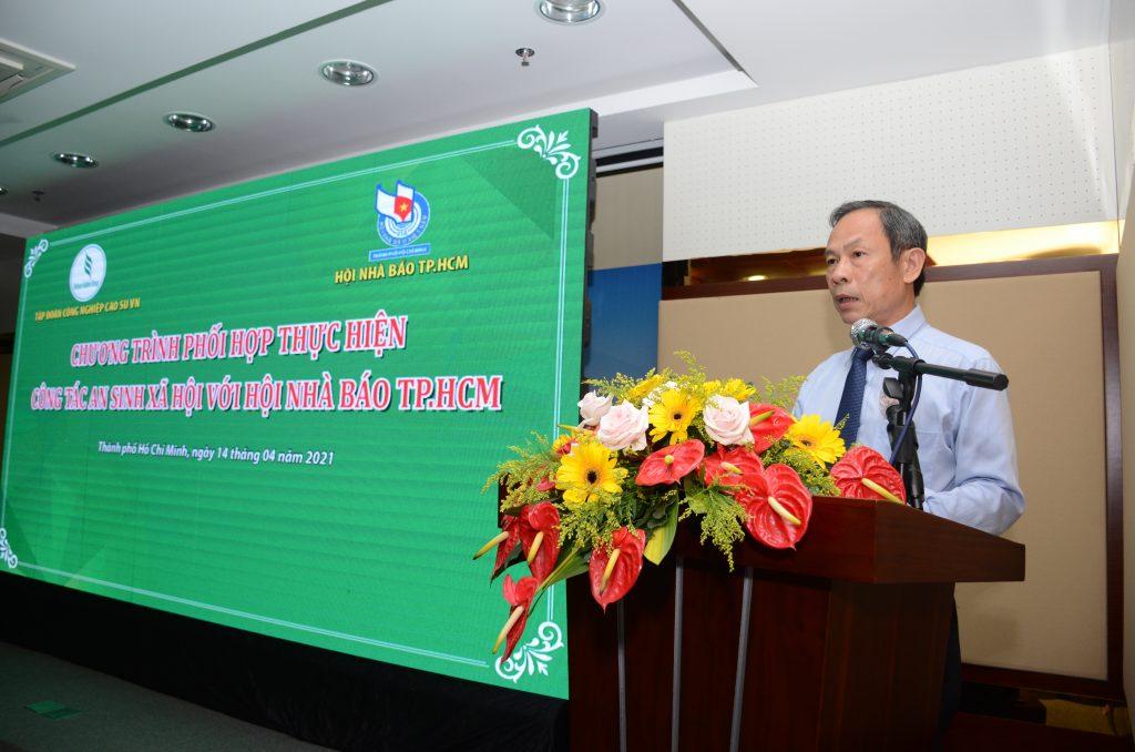VRG ủng hộ 6,5 tỷ cho hoạt động an sinh xã hội, bảo vệ biên giới