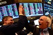 Warren Buffett kéo phố Wall tăng vọt, dầu thô lên cao nhất 6 tháng