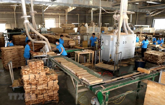 Lâm sản tăng cao nhất trong các nhóm hàng xuất khẩu trên 1 tỷ USD