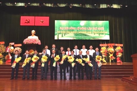 Ông Trần Ngọc Thuận giữ chức Chủ tịch HĐQT, ông Huỳnh Văn Bảo giữ chức TGĐ VRG – Công ty cổ phần
