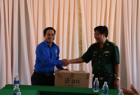 Đoàn thanh niên VRG gắn kết nghĩa tình biên giới